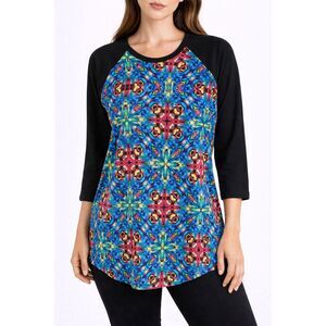 LuLaRoe 3/4 Raglan Sleeve Top L
